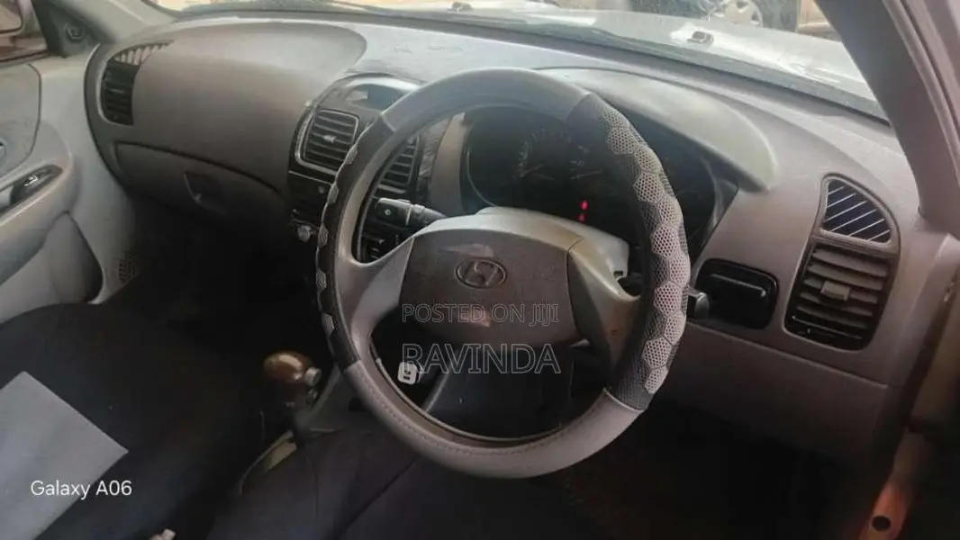 Hyundai Accent 2002 Car (Used)