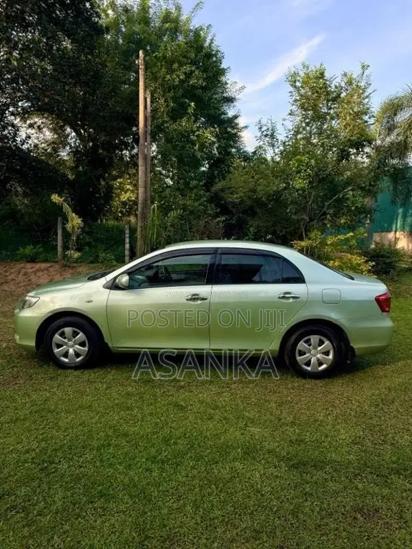 Toyota Axio 2007 Car (Used)