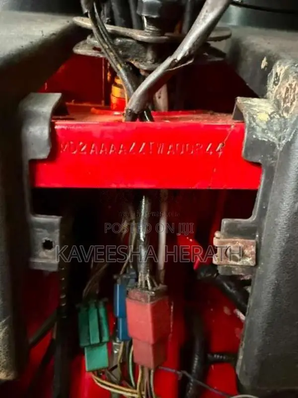 Bajaj 4 Stroke 2010 Three Wheel (Used)