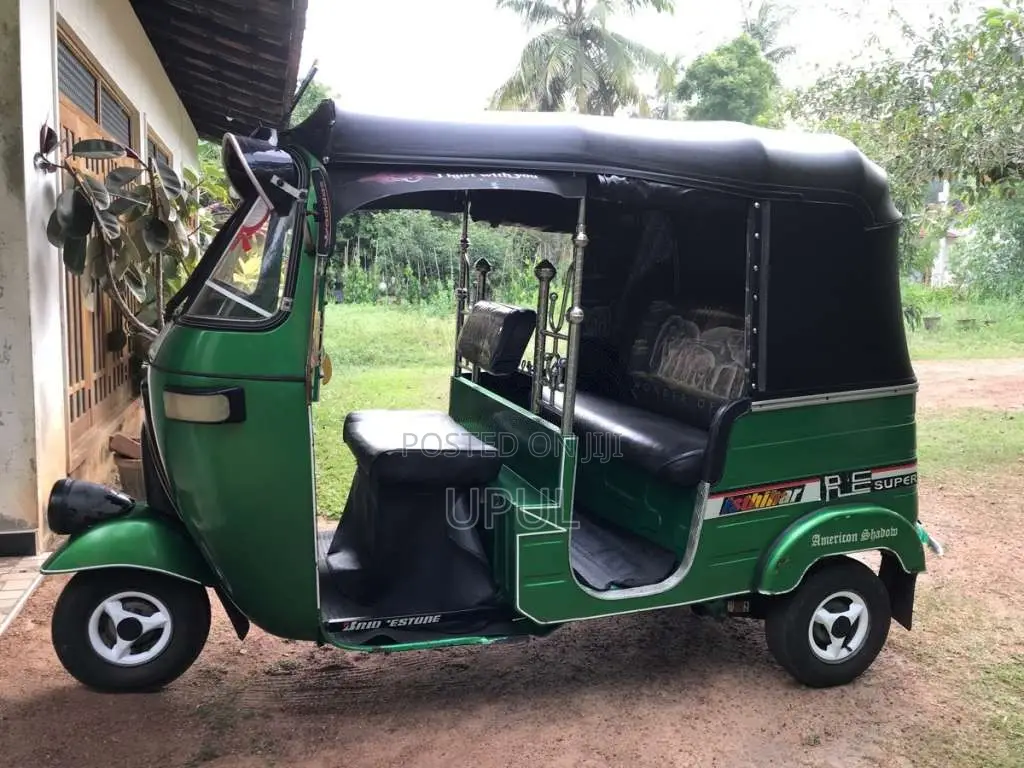Bajaj RE 2 Stroke 2006 Three Wheel (Used)