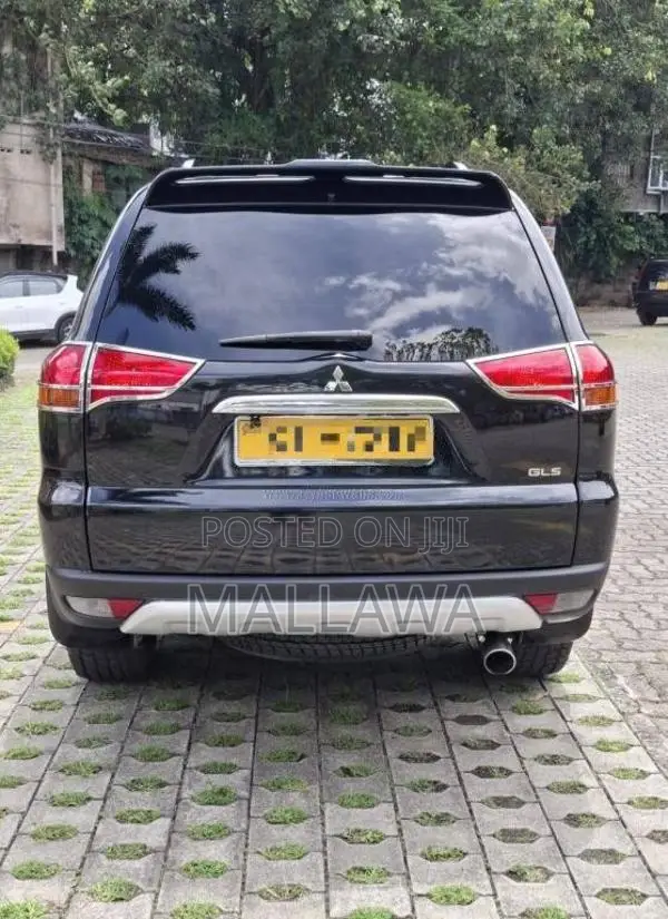 Mitsubishi Montero Sport 2012 SUV (Used)