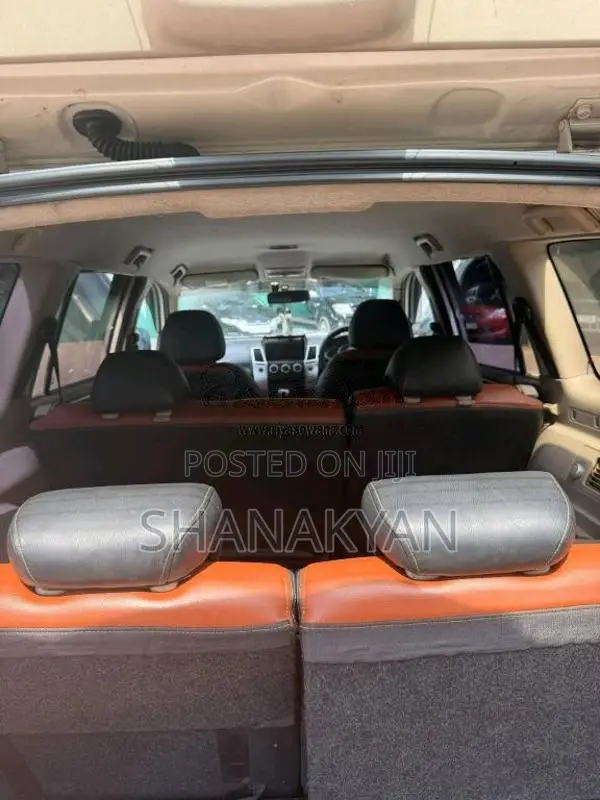 Mitsubishi Montero Spots 2011 SUV (Used)