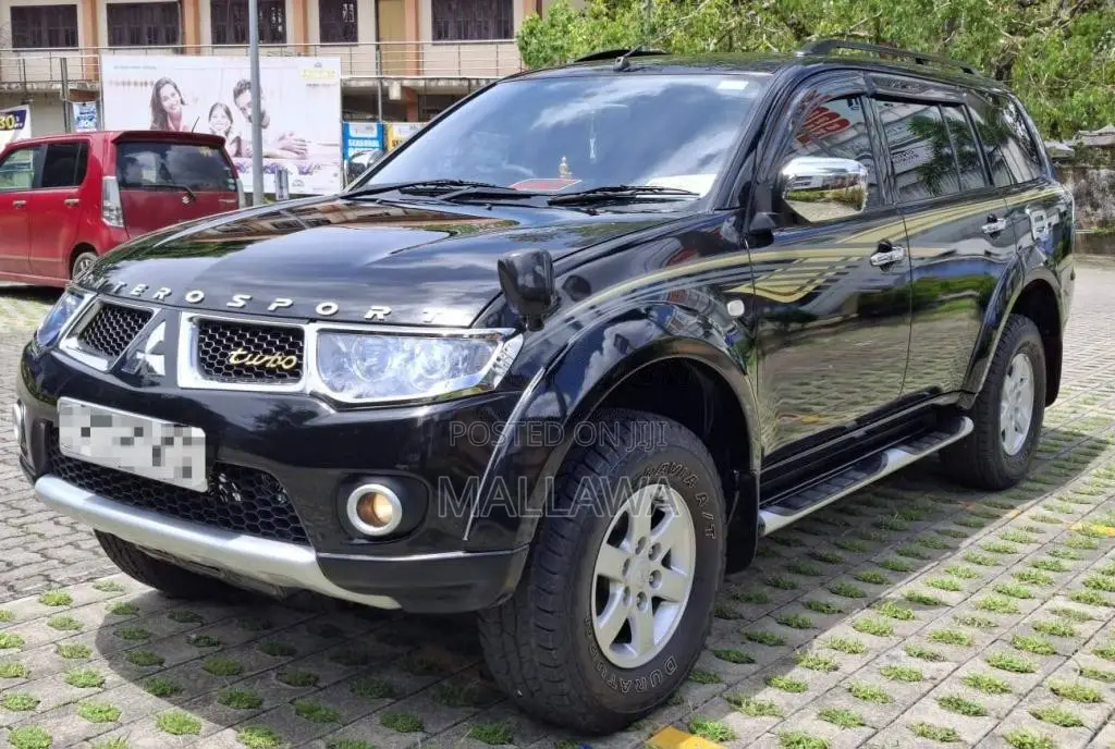 Mitsubishi Montero Sport 2012 SUV (Used)