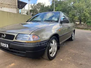 Opel Estra 1997 Car (Used)
