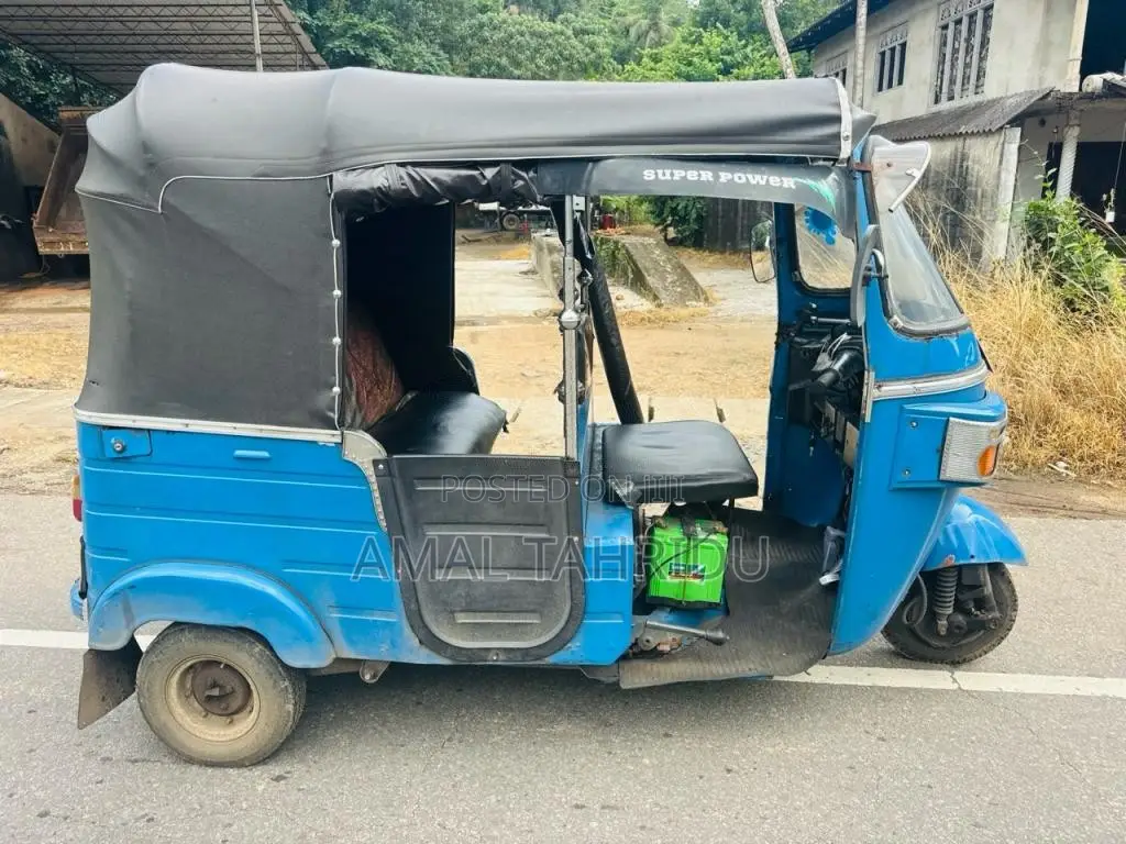 Bajaj RE 4 Stroke 2009 Three Wheel (Used)