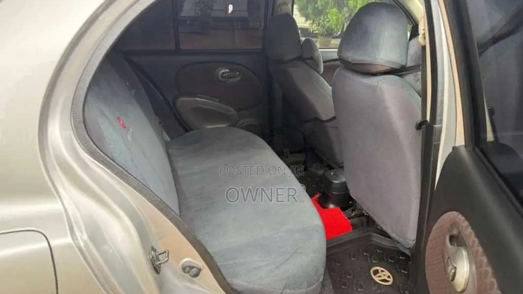 Nissan March AK12 2010 Car (Used)