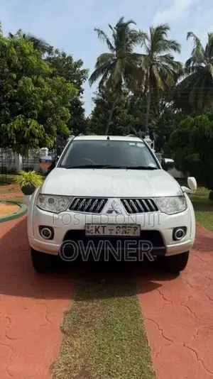 Mitsubishi Montero Sport 2012 SUV (Used)