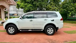 Mitsubishi Montero Sport 2012 SUV (Used)