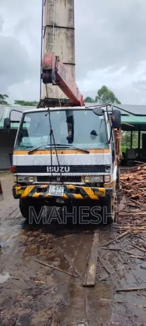 Isuzu Lorry Isuzu 1990 Lorry (Used)