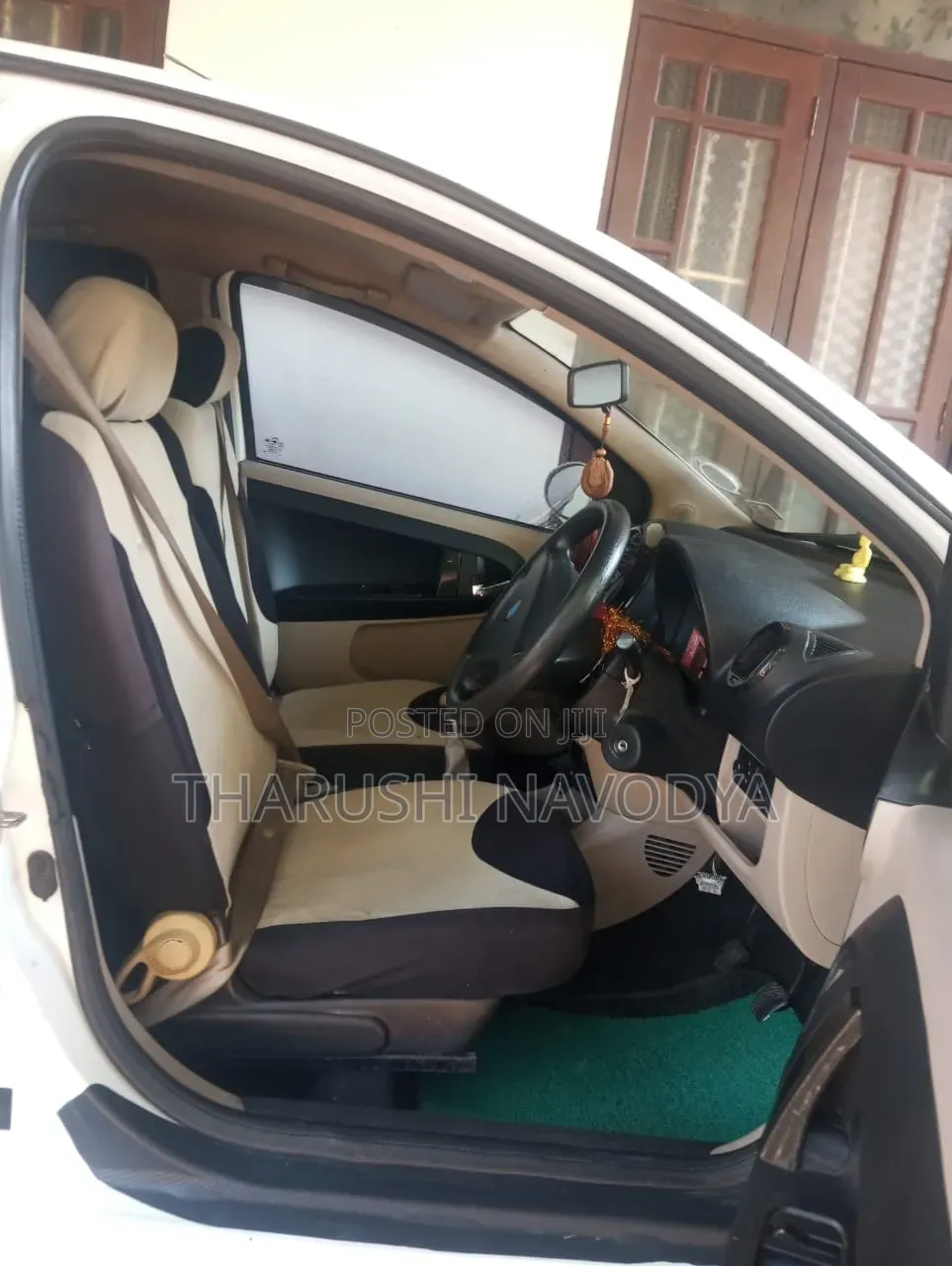 Car 2016 White