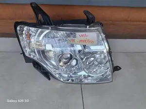 Mitsubishi Montero V98W Head Lamp Right Side