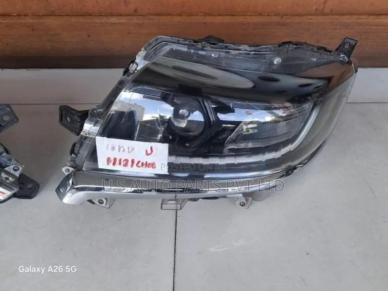 Suzuki Spacia MK53S Head Lamp LH & RH