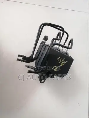 Daihatsu Mira LA300 ABS Unit