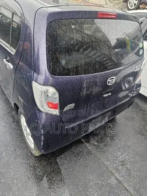 Daihatsu Mira LA300 Dicky Door
