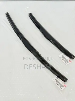 Toyota raize wiper blade pair genuine