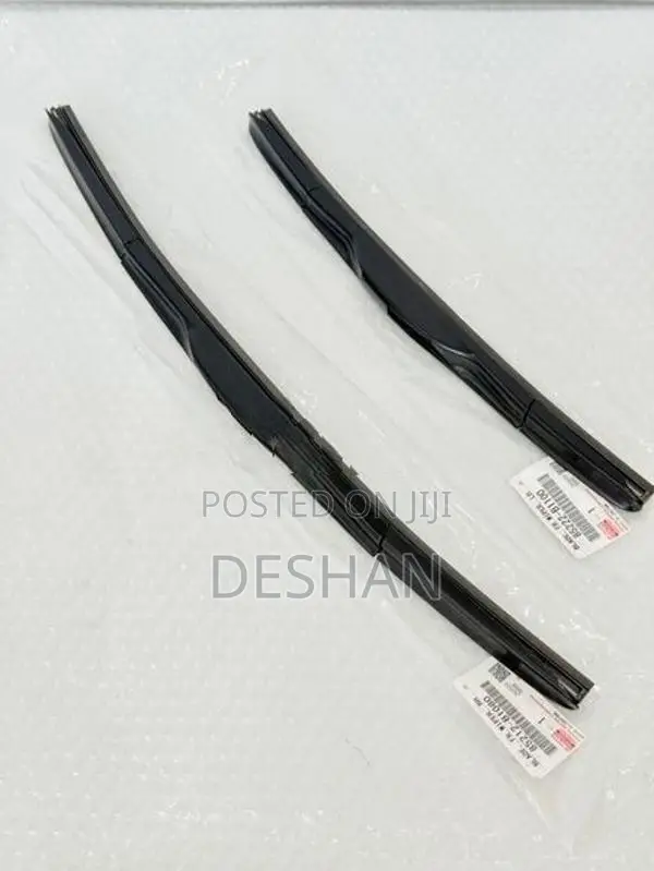 Toyota raize wiper blade pair genuine