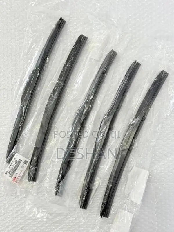 Toyota raize wiper blade pair genuine