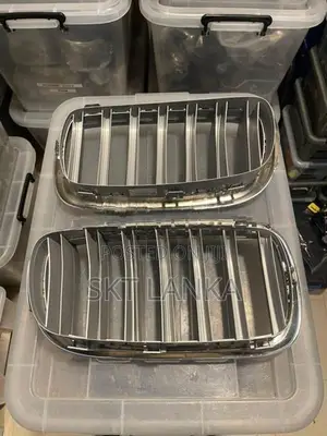 Genuine Brand New BMW X5 2017 Bumper Kidney Grill Shell F15