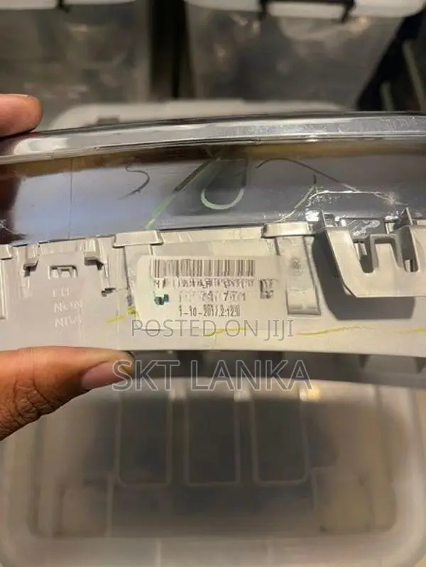 Genuine Brand New BMW X5 2017 Bumper Kidney Grill Shell F15