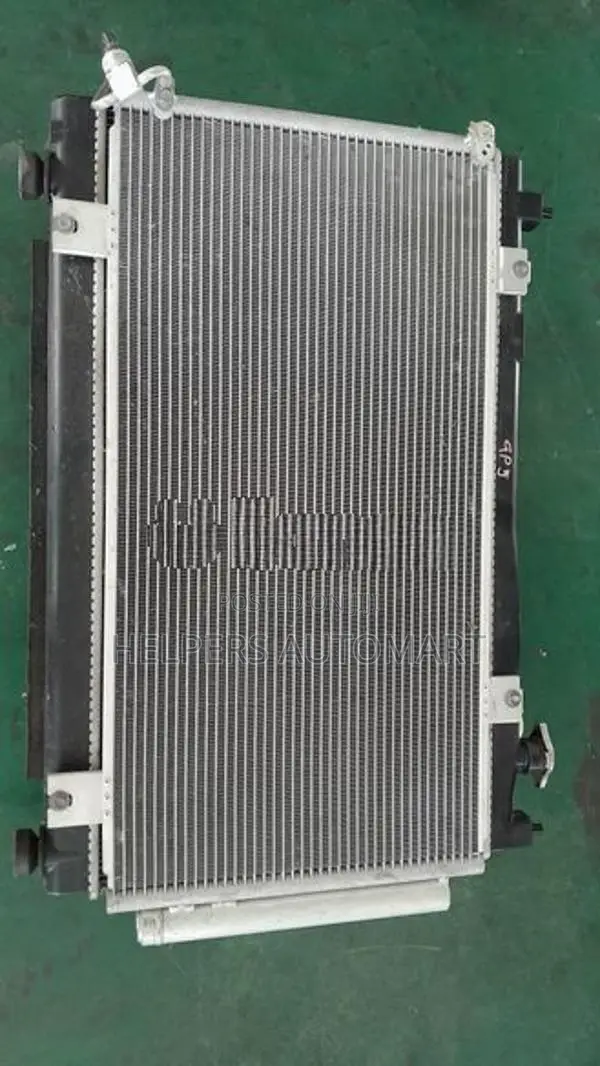 Honda Fit GP5 Radiator