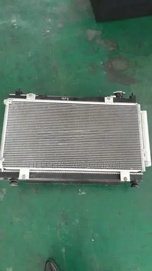 Honda Fit GP5 Radiator