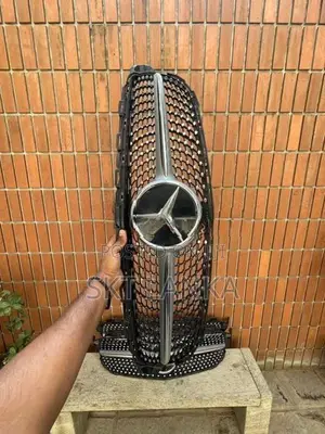 Genuine Mercedes C180 C200 Diamond Bumper Grille Shell W205 2017