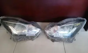 Suzuki Swift RS ZC13S / ZC53S )Head Lamp Set
