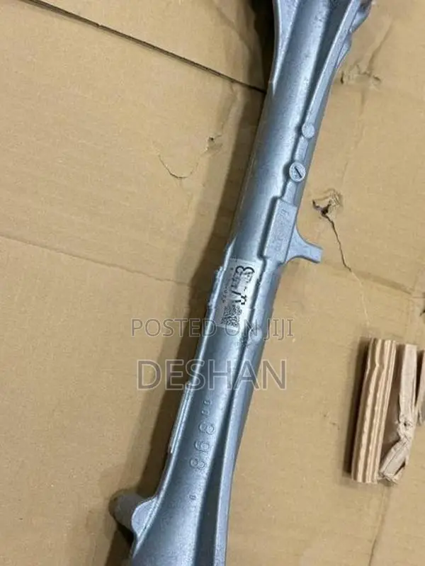 Toyota power steering rack genuine ngx10 ngx50 zyx10