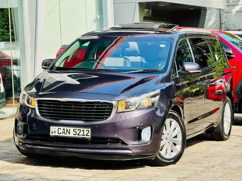 Kia Carnival Luxury 7 Seat Sunroo 2015