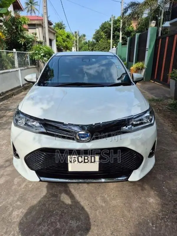 Toyota Axio WXB 2018