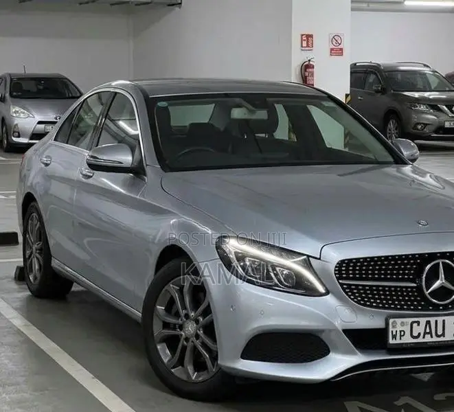 Mercedes Benz C180 Premium 2018