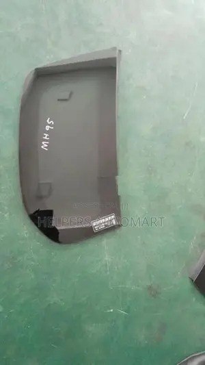 Suzuki Wagon R MH55S/MH95S Quater Glass