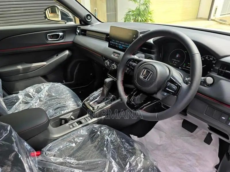 Honda Vezel RS PREMIUM 2026
