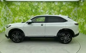 Honda Vezel Z Premium 2024