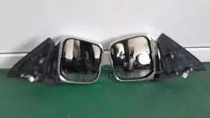 Mitsubishi Pajaro intercooler V44 Side Mirror