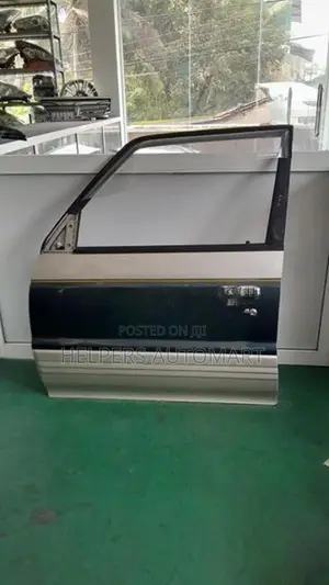 Mitsubishi Pajaro intercooler V44 Front Door