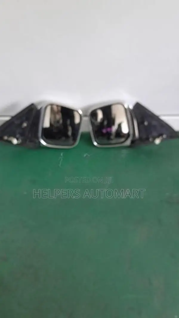 Mitsubishi Pajaro intercooler V44 Side Mirror