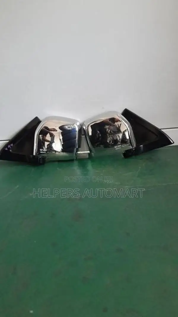 Mitsubishi Pajaro intercooler V44 Side Mirror