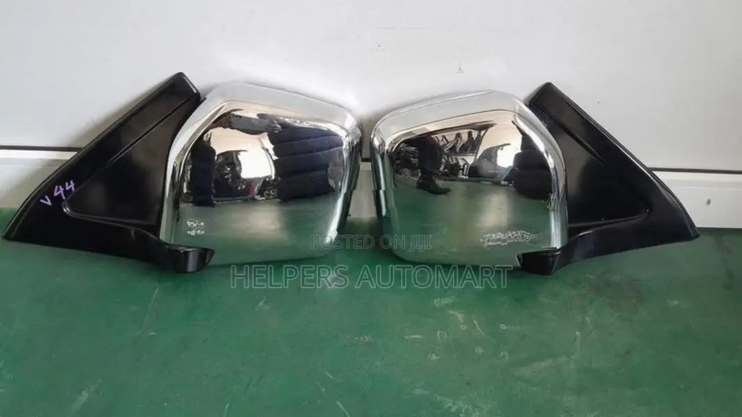 Mitsubishi Pajaro intercooler V44 Side Mirror