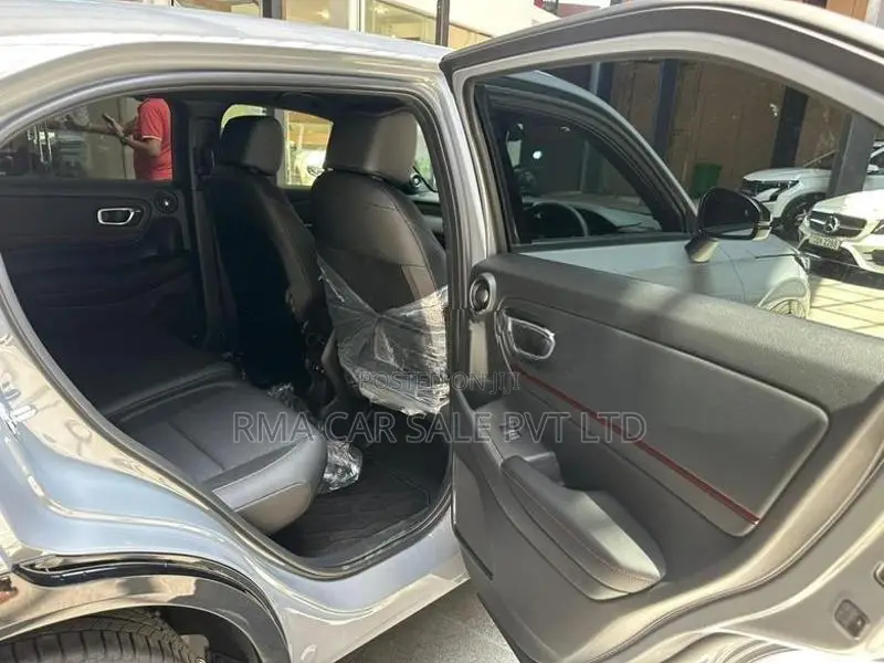 Honda Vezel RS Premium 2026