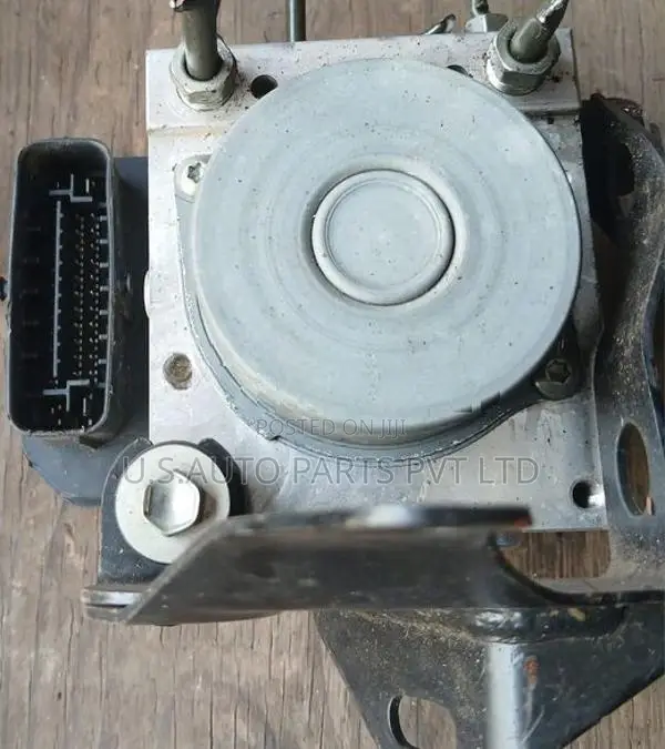 Daihatsu Mira LA350 ABS Unit GL