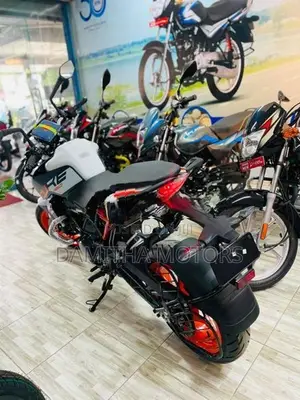 KTM Duke 160 2026