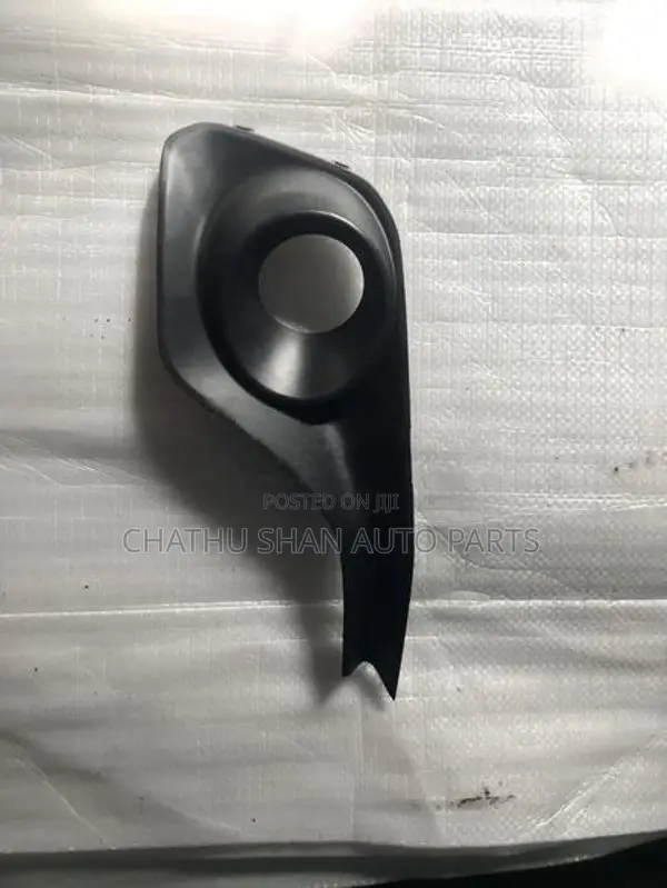 Suzuki swift rs Foglight cover