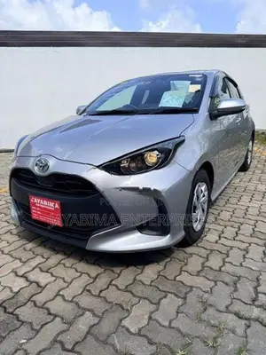Toyota Yaris X GRAY 2023