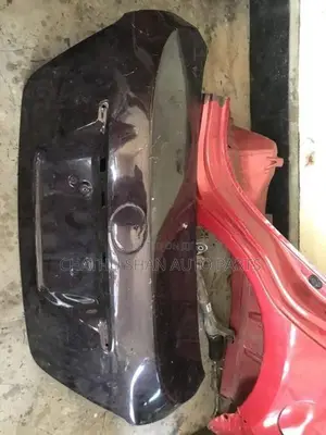 Toyota premio 260 dicky panel 10 000