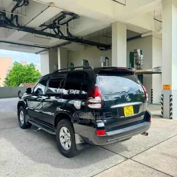 Toyota Land Cruiser Prado TRJ 120 2008