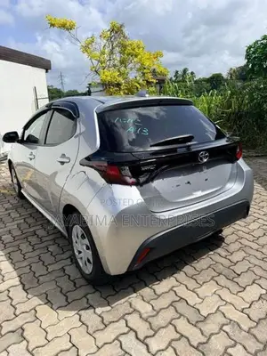 Toyota Yaris X GRAY 2023