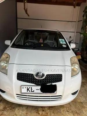 Toyota Vitz 2008