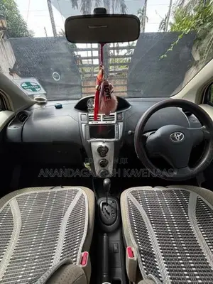 Toyota Vitz 2008