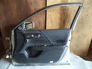Honda Accord CR6 Front Door Right Side